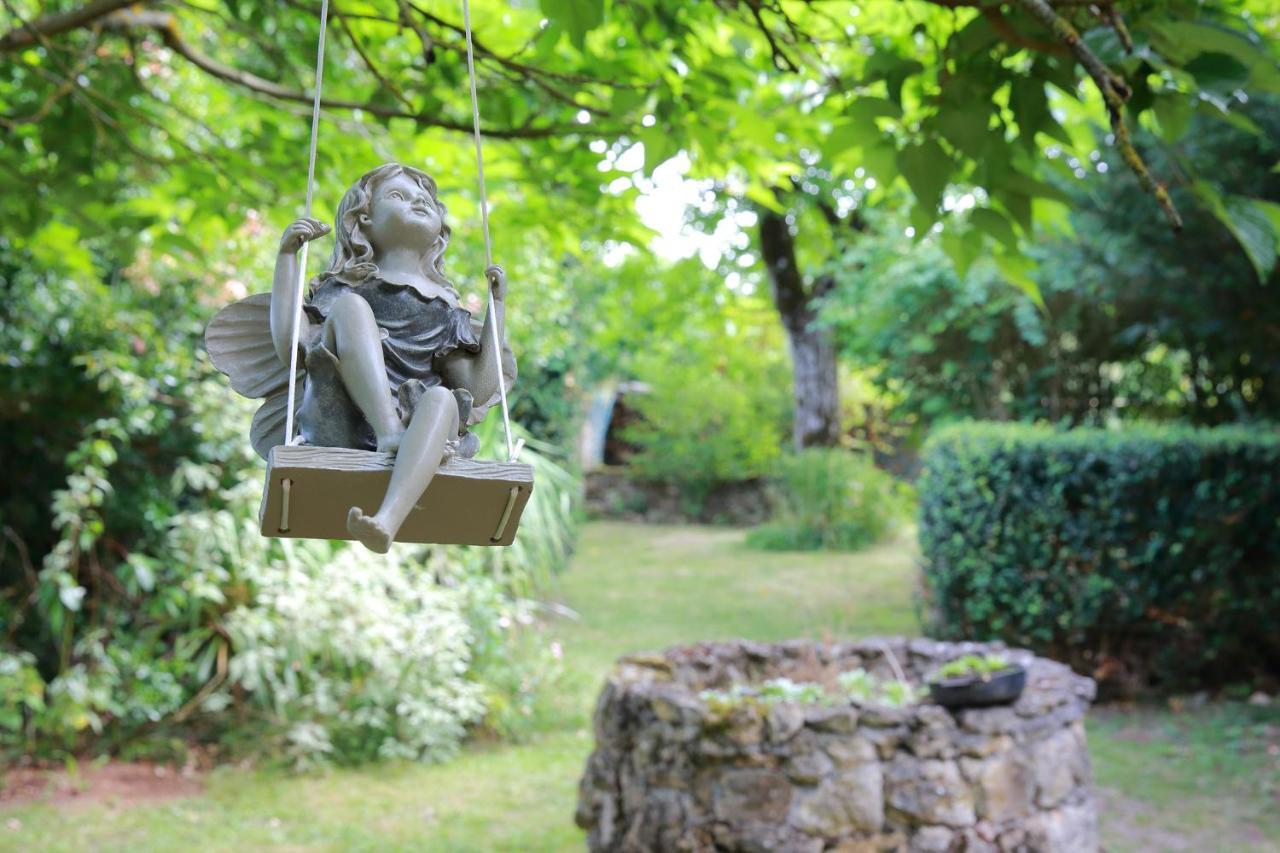 Bed and Breakfast La Loge Des Fees Latillé Zewnętrze zdjęcie